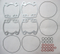 Preview: Suzuki RG500 Zylinderfußadapterplatten / Spacerplatten in 2mm