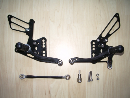 Suzuki GSX-R 1000 Bj. 2005 - 2006 Aluminium Fußrastenanlage