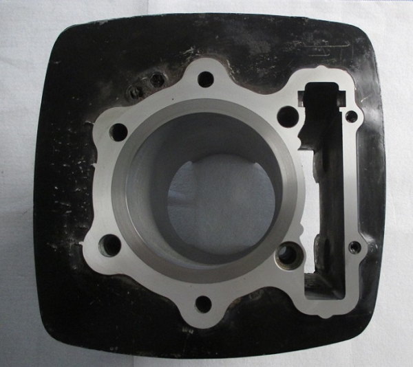 Honda XR500 / XL500 Zylinder bohren und honen bis 0,5mm