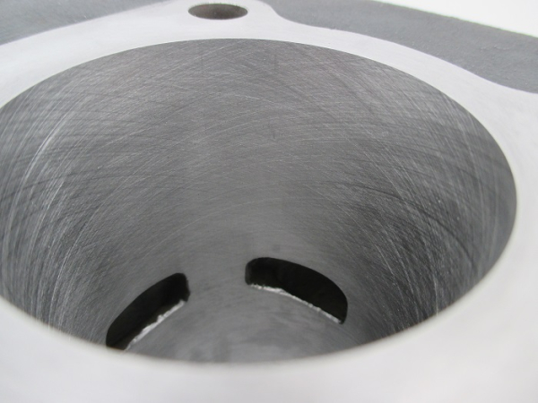 Kawasaki KD100 Zylinder bohren und honen bis 0,5mm