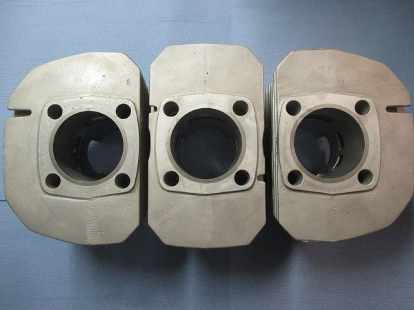 Kawasaki KH750 / H2 750 / Mach IV Zylinder bohren und honen bis 0,5mm