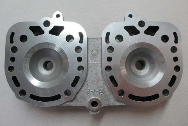 Kawasaki KR1 250 Zylinderkopf planen
